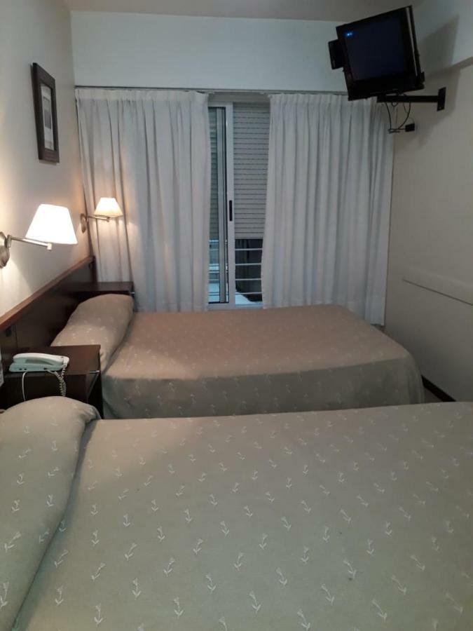 Hotel Carrara Buenos Aires Kültér fotó